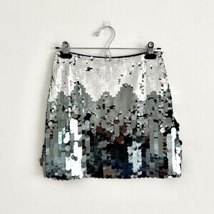 H&M Sequin Mini Skirt High Waisted Black and Silver Patterned Size 2